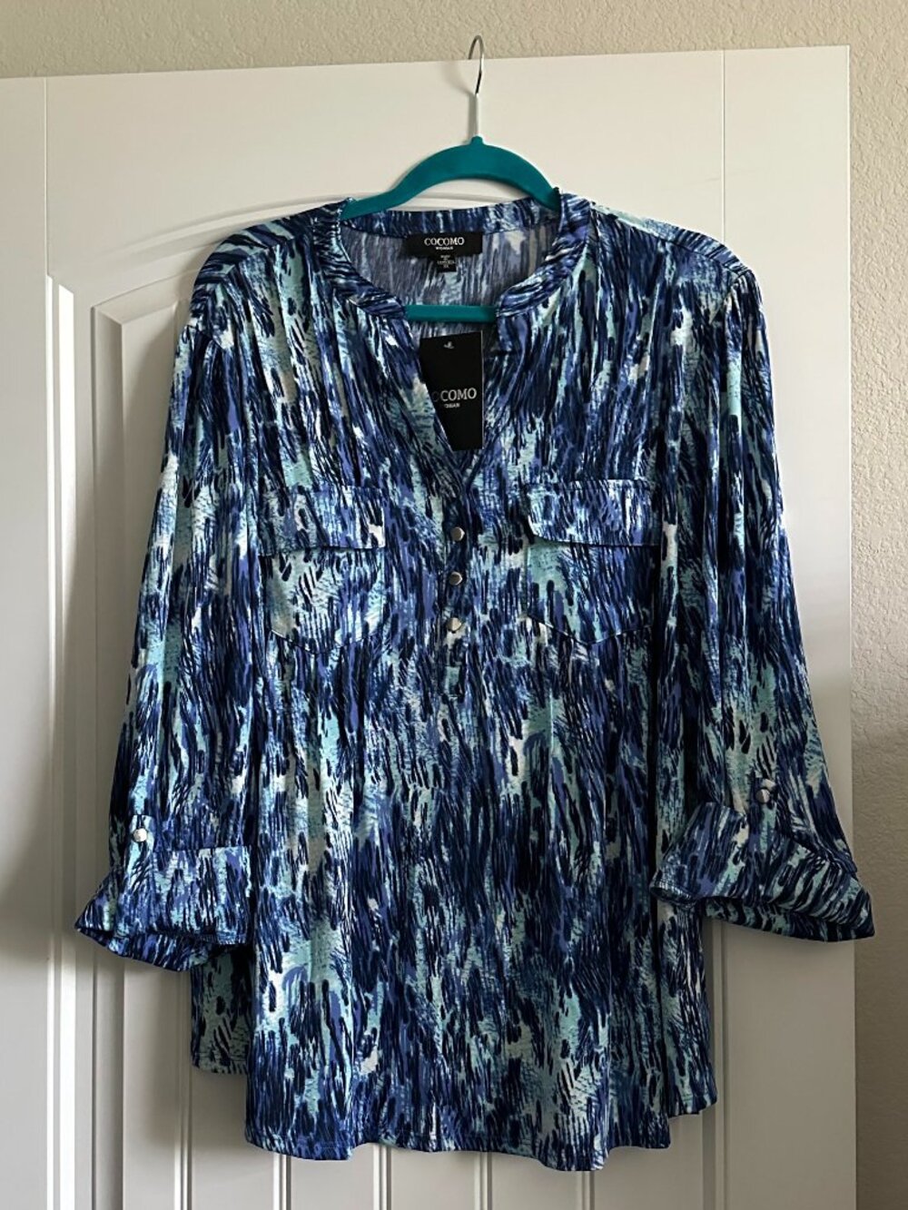 NWT Cocomo Plus Size Blue Abstract Pleated Top 2X